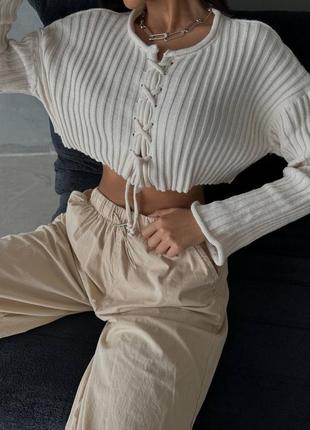 Светр вкорочений