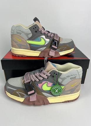 Nike air trainer 1 utility 44