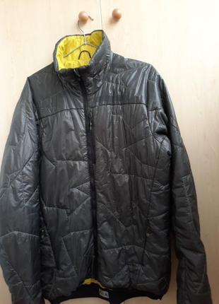 Ультра легкая куртка adidas