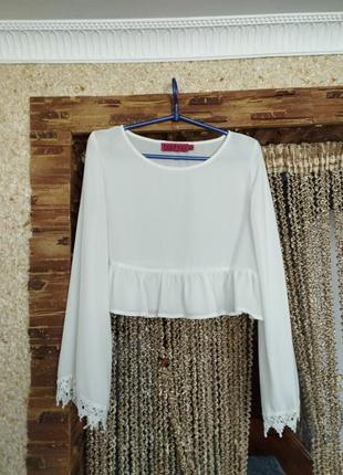 Коротенькая блузочка