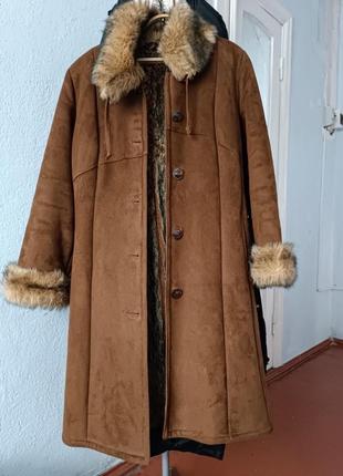 Дубленка жіноча, пальто1 фото
