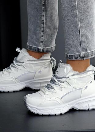 Зимові кросівки з екохутром. зимние женские кроссовки на меху