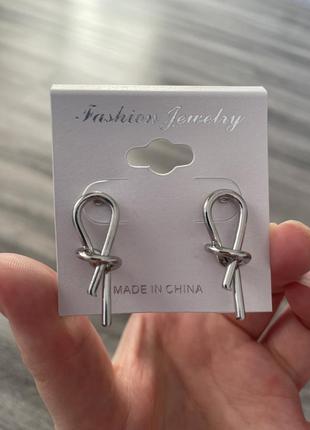 Сережки кульчики пусети вузлики срібні якісні стильні