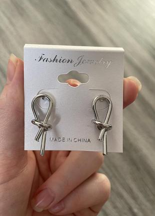 Сережки кульчики пусети вузлики срібні якісні стильні