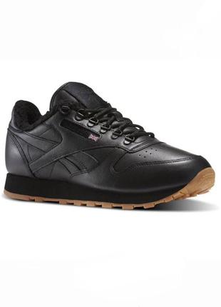 Нові зимові шкіряні кросівки reebok classic leather sherpa, art :ar35056 фото