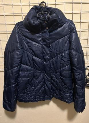 Курточка жіноча