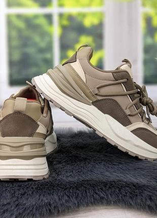 Кроссовки женские демисезонные бежевые на объемной подошве swin shoes 43592 фото