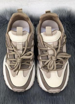 Кроссовки женские демисезонные бежевые на объемной подошве swin shoes 43596 фото
