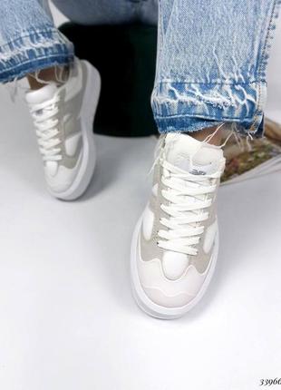 Кроссовки n