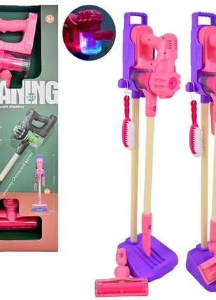 Іграшковий вертикальний пилосос зі стійкою,звук,світло