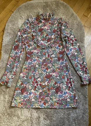 Гарна сукня topshop