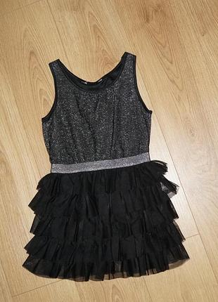 Платье нарядное h&m. размер 140