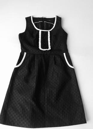 Маленька чорна сукня next