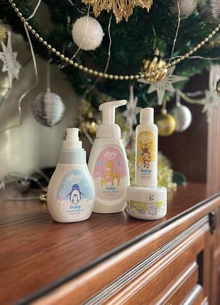 Набор подарочный для младенцев от 0 рочков jerelia