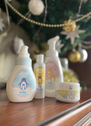 Набор подарочный для младенцев от 0 рочков jerelia