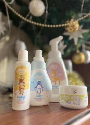 Набор подарочный для младенцев от 0 рочков jerelia