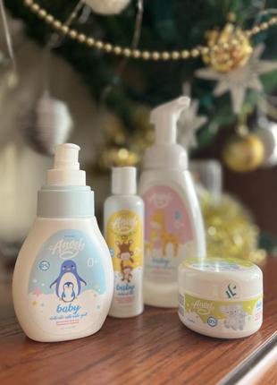 Набор подарочный для младенцев от 0 рочков jerelia