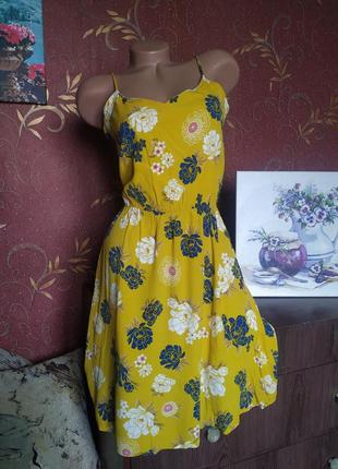 Желтое платье с цветочным принтом от zara4 фото