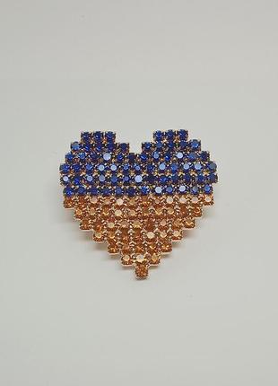 Патріотична брошка у формі серця1 фото