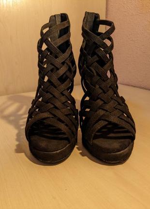 Танцювальні туфлі, танцювальні босоніжки для латини та соціальних танців4 фото