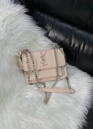Женская сумка yves saint laurent sunset mini chain beige5 фото