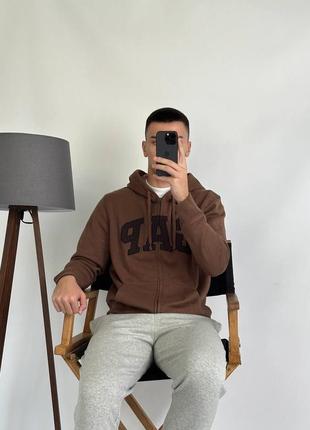 Gap logo fleece hoodie «cozy brown»