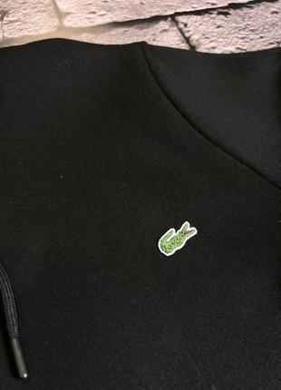 Стильное теплое мужское худи lacoste черного цвета