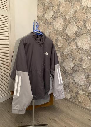 Легка сіра куртка adidas2 фото