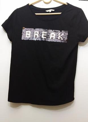 Знижка!!!модна чорна футболка з подвійними паєтками