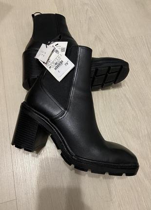 Zara ботильоны, сапожки женские, кожа, размер 387 фото