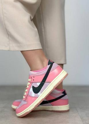 Красивейшие женские кроссовки nike sb dunk low lx barbie pink premium розовые с сиреневым9 фото