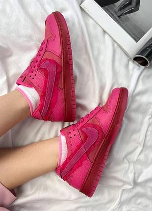 Нереальные женские кроссовки nike sb dunk low valentine’s day premium малиновые