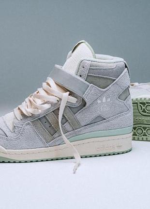 Оригінальні жіночі високі кросівки adidas originals  «forum 84 hi»