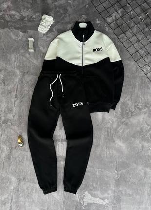Мужской зимний спортивный костюм hugo boss черный с молочним на молнии комплект кофта и штаны на флисе (b)