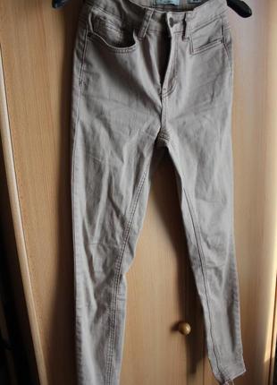 Штаны скини бежевые джинсы 24-25 размер xs_s4 фото