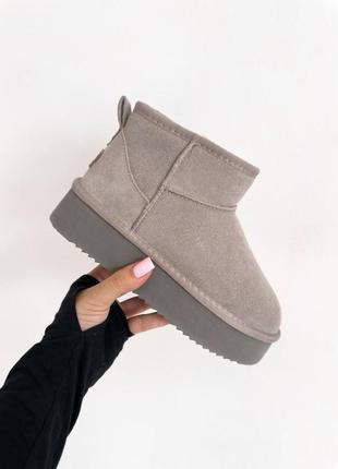 Ugg ultra mini platform