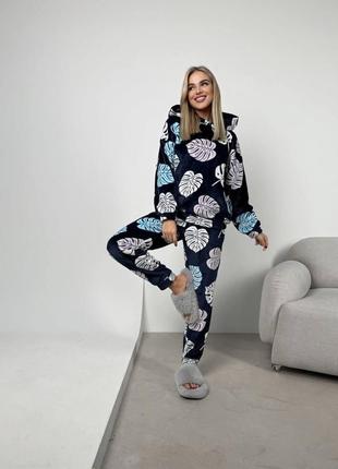 Женская теплая плюшевая пижама с капюшоном 42-44, 50-52, 54-56 размеры