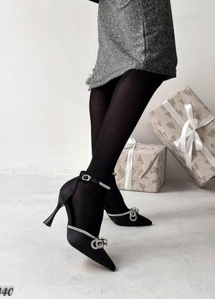 Женские туфли на каблуке, черные, атлас3 фото