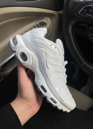 Шикарные женские кроссовки nike air max tn plus white premium белые