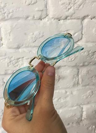 Детские солнцезащитные очки для девочки2 фото