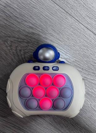 Электронная приставка консоль quick push game приставка игры pop it антистресс ток ток игрушка astro2 фото