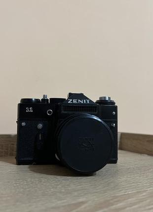 Фотоаппарат zenit с объективом гелиос 44м-42 фото