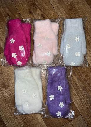 Белые ангоровые варежки. ангора. рукавицы.