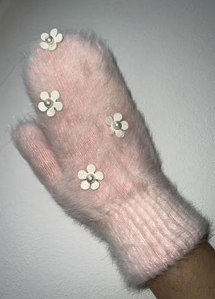 Рожеві ангорові рукавиці з ангори.1 фото