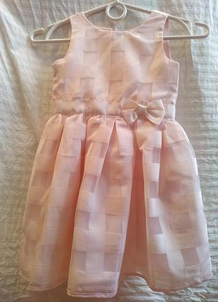 Красивое платье для девочки)