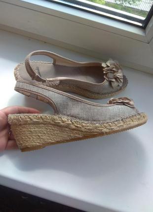 Босоножки, летние туфли, танкетка, clarks, р.37