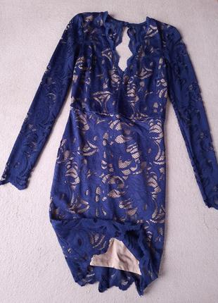 Сине бежевое платье с открытой спиной h&amp;m3 фото