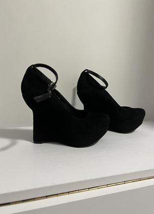 Черные замшевые туфли3 фото