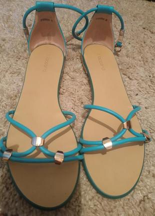 Босоніжки 💥