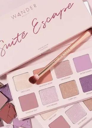 Палетка теней wander beauty suite escape